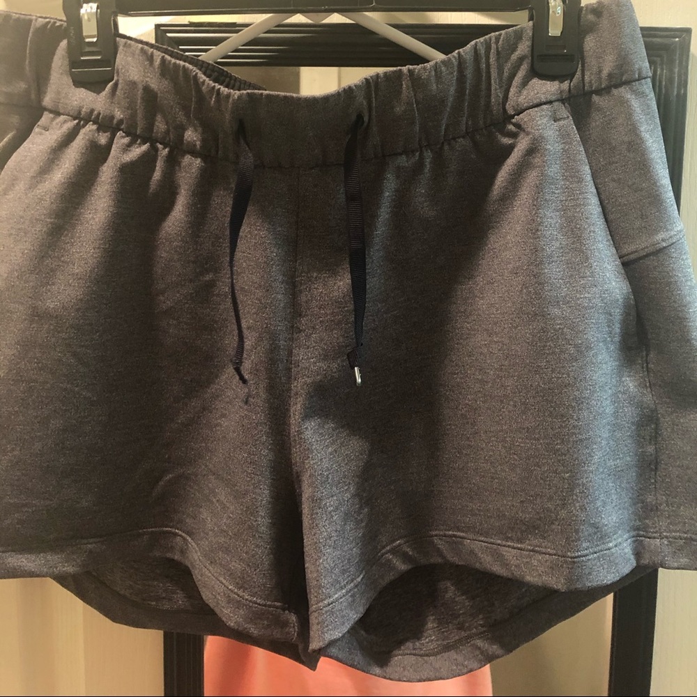 Lululemon Shorts SZ 10